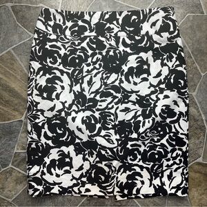 Liz Claiborne Black & White Floral Pencil Skirt